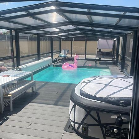 L'Aurore suite de charme, clim jacuzzi, sauna, piscine chauffée cuisine... Carpentras Extérieur photo