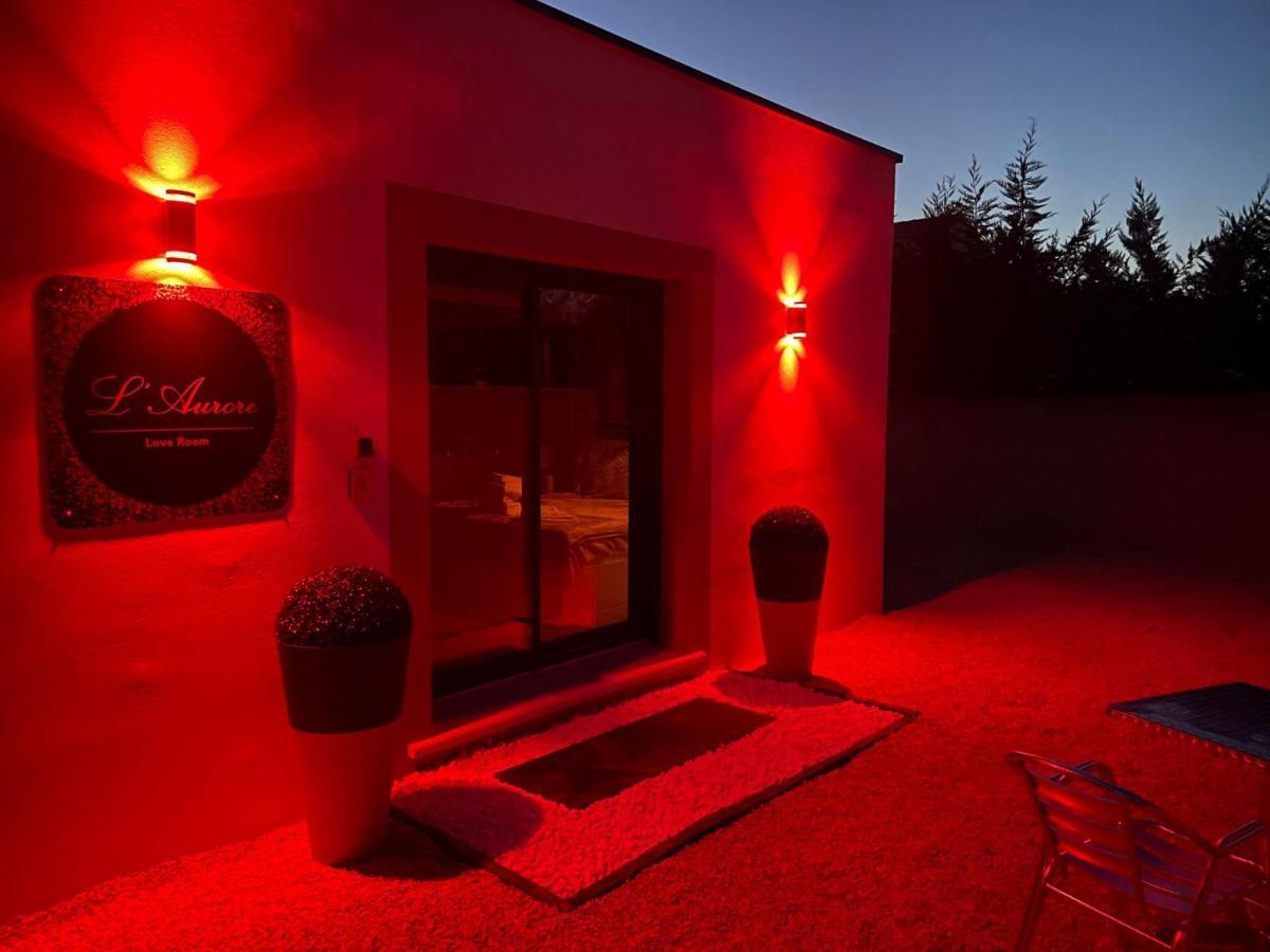 L'Aurore suite de charme, clim jacuzzi, sauna, piscine chauffée cuisine... Carpentras Extérieur photo
