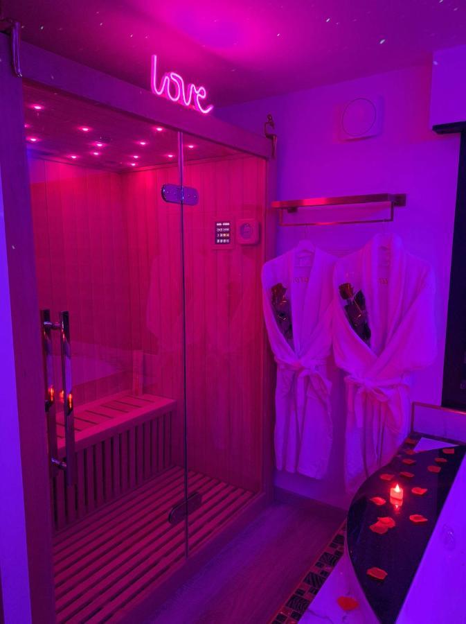 L'Aurore suite de charme, clim jacuzzi, sauna, piscine chauffée cuisine... Carpentras Extérieur photo
